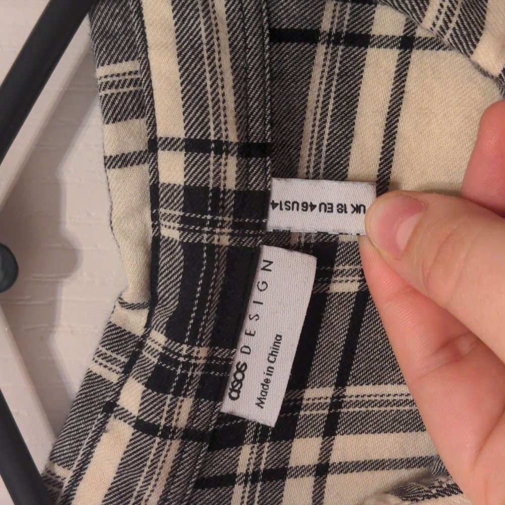 ASOS Black/Cream Plaid long-sleeve button up top in AU18 - Picture 4 of 5